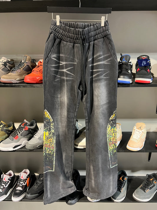 WHO DECIDES WAR BLK CATHEDRAL SWEATS
