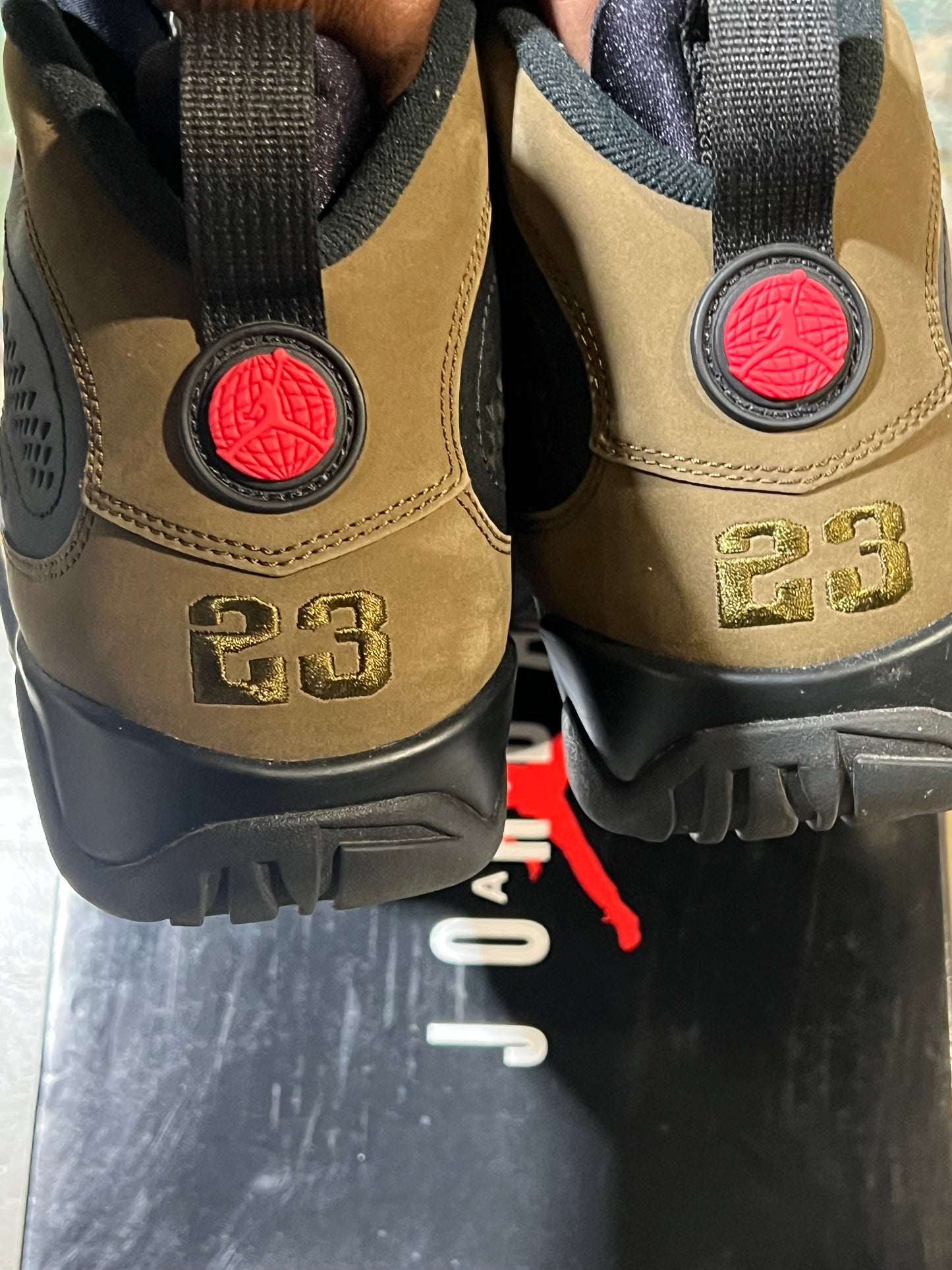 Jordan 9 Olive Used Sz 10