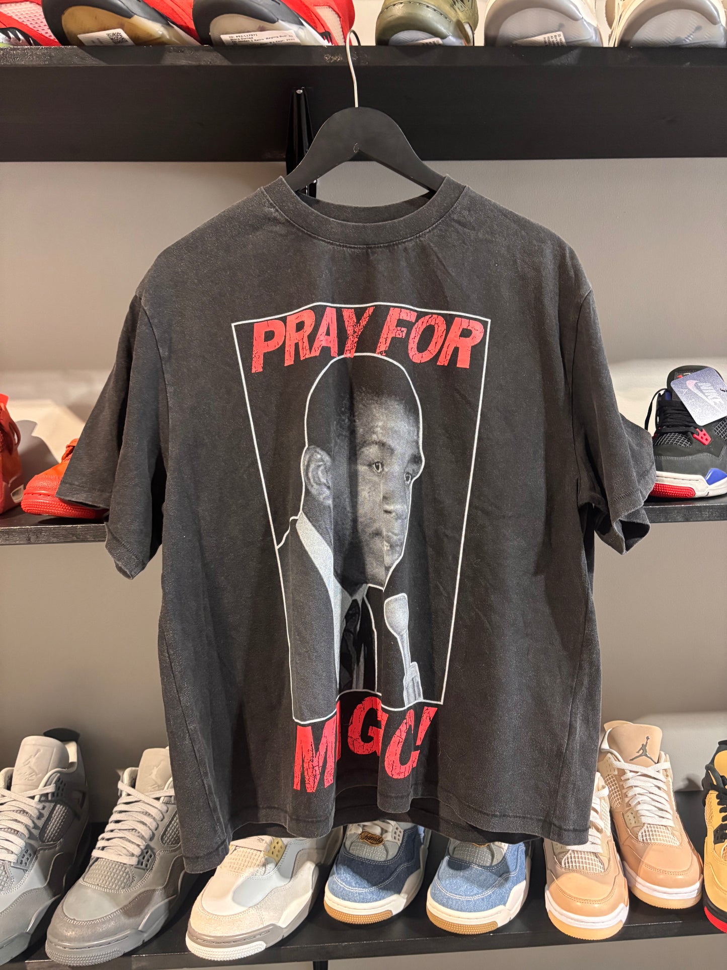 hmdd magic Johnson tee