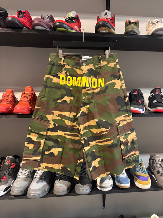 dominion runway yellow/camo shorts