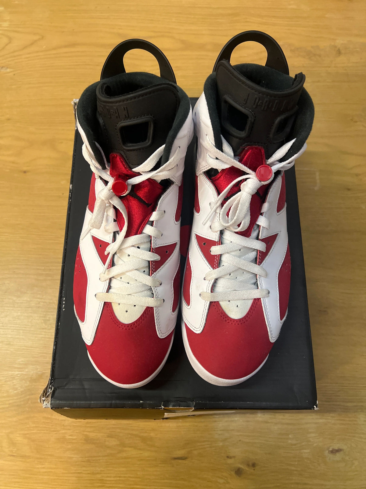 Jordan 6 Retro Carmine (2021) - Pre-Owned