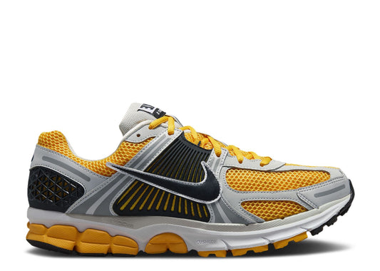 Air Zoom Vomero 5 University Gold