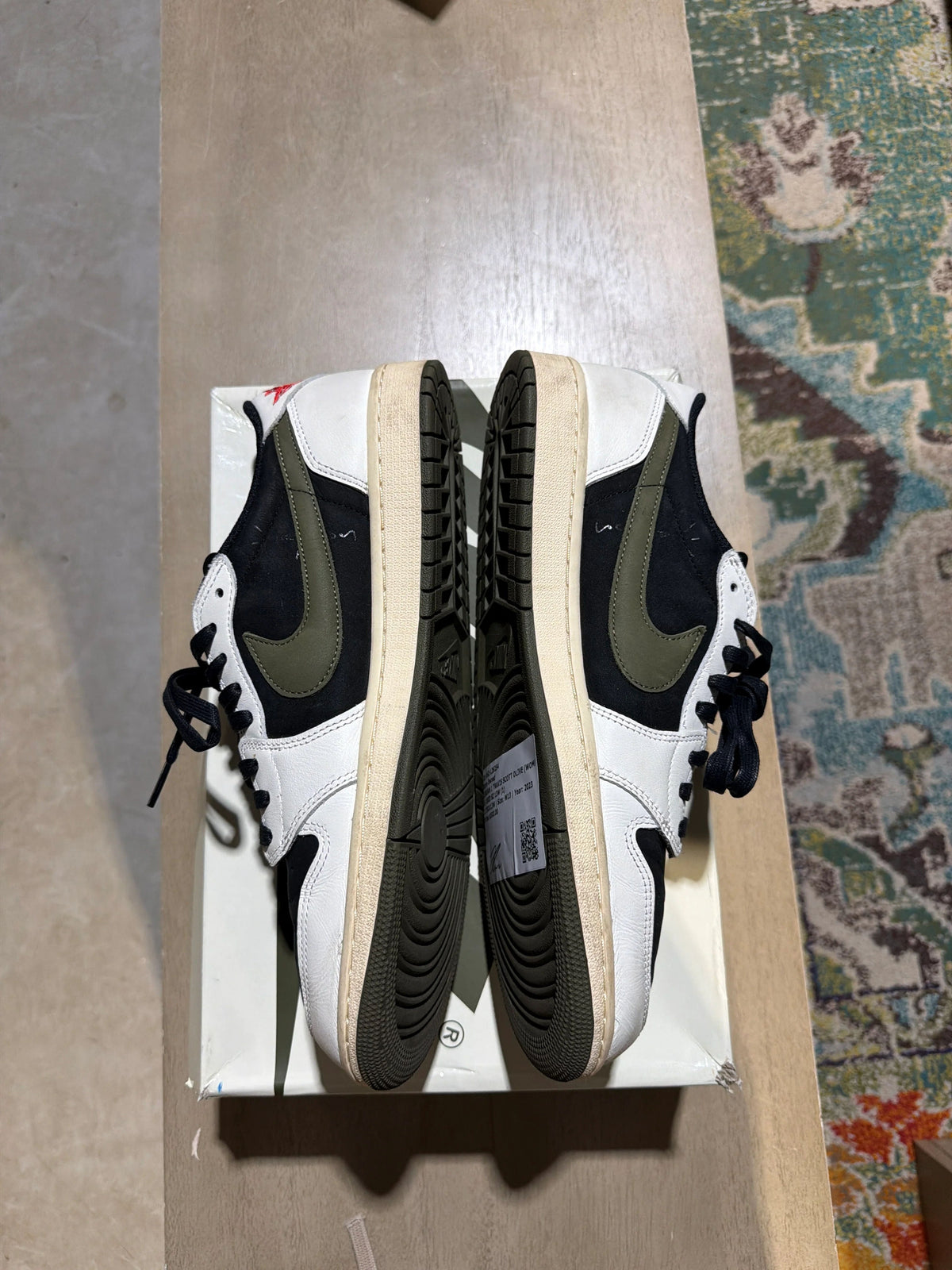 Jordan 1 Retro Low OG SP Travis Scott Olive (Women's) - Pre-Owned