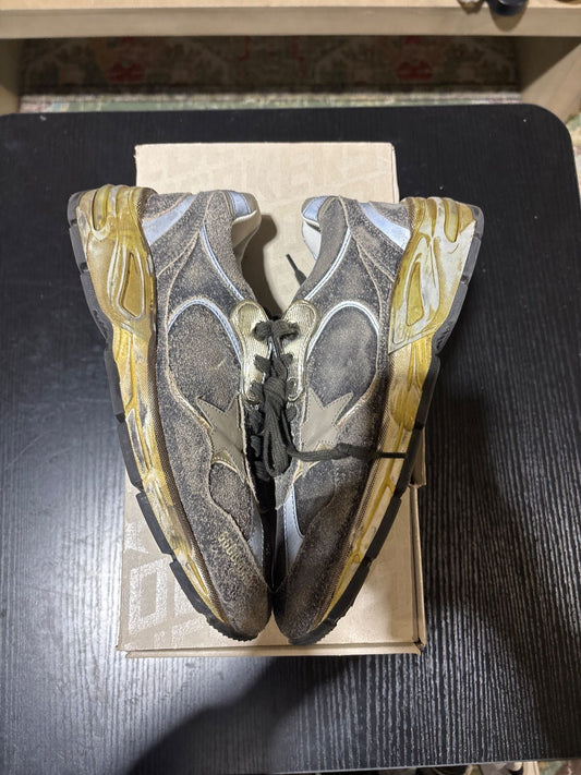 Golden Goose Running Dad Used 7 - Pre-Owned