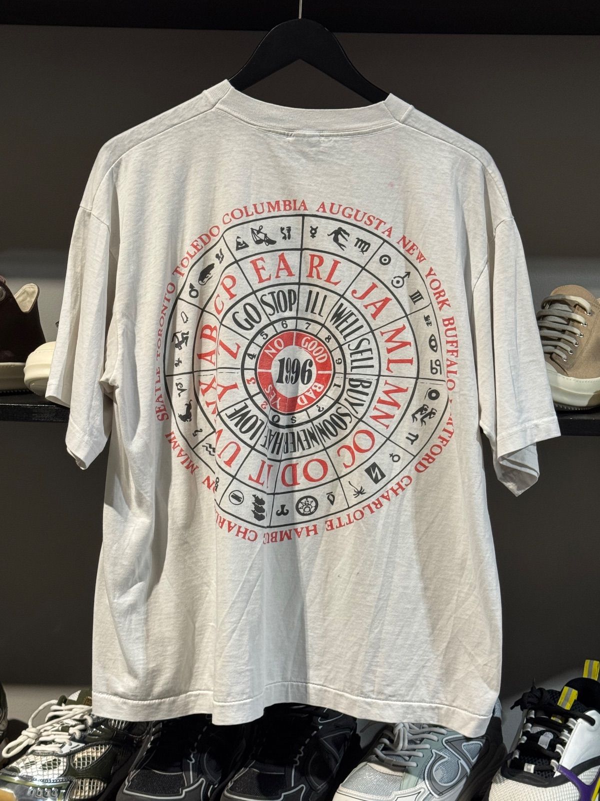 Vintage Pearl Jam Big Head Tee White - Vintage