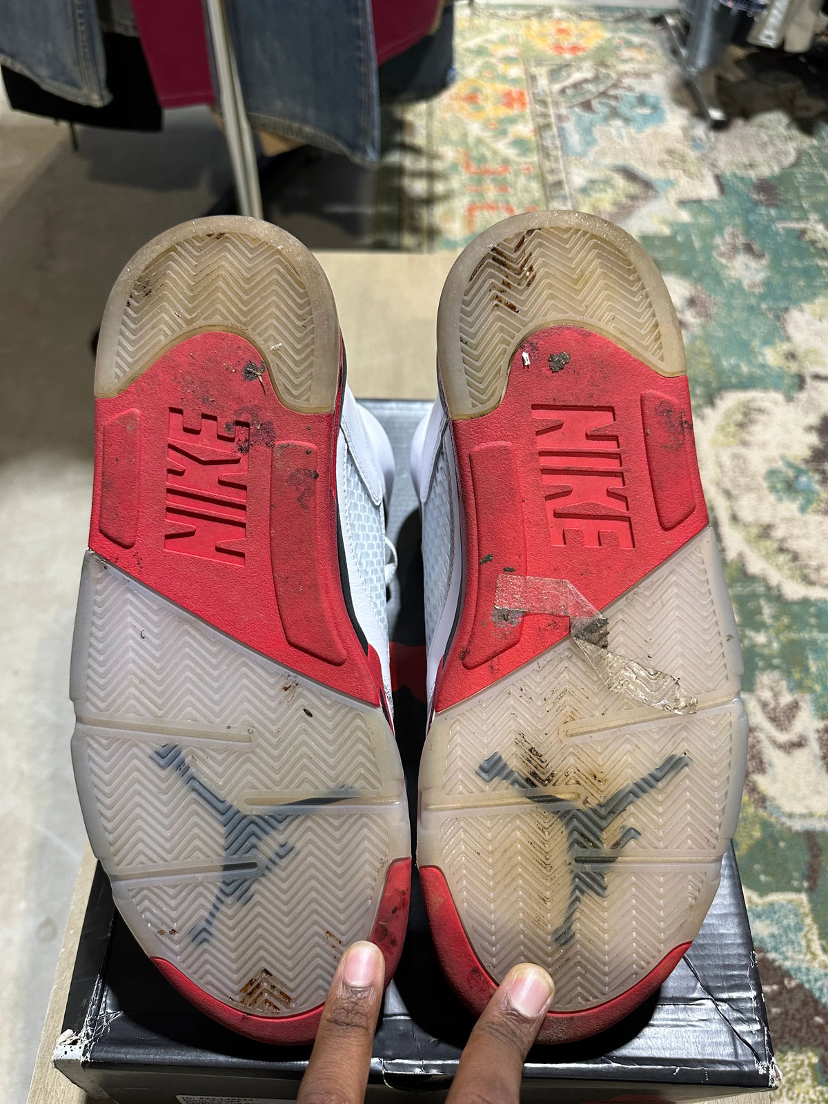 Jordan 5 Retro Fire Red Black Tongue (2025) - Pre-Owned