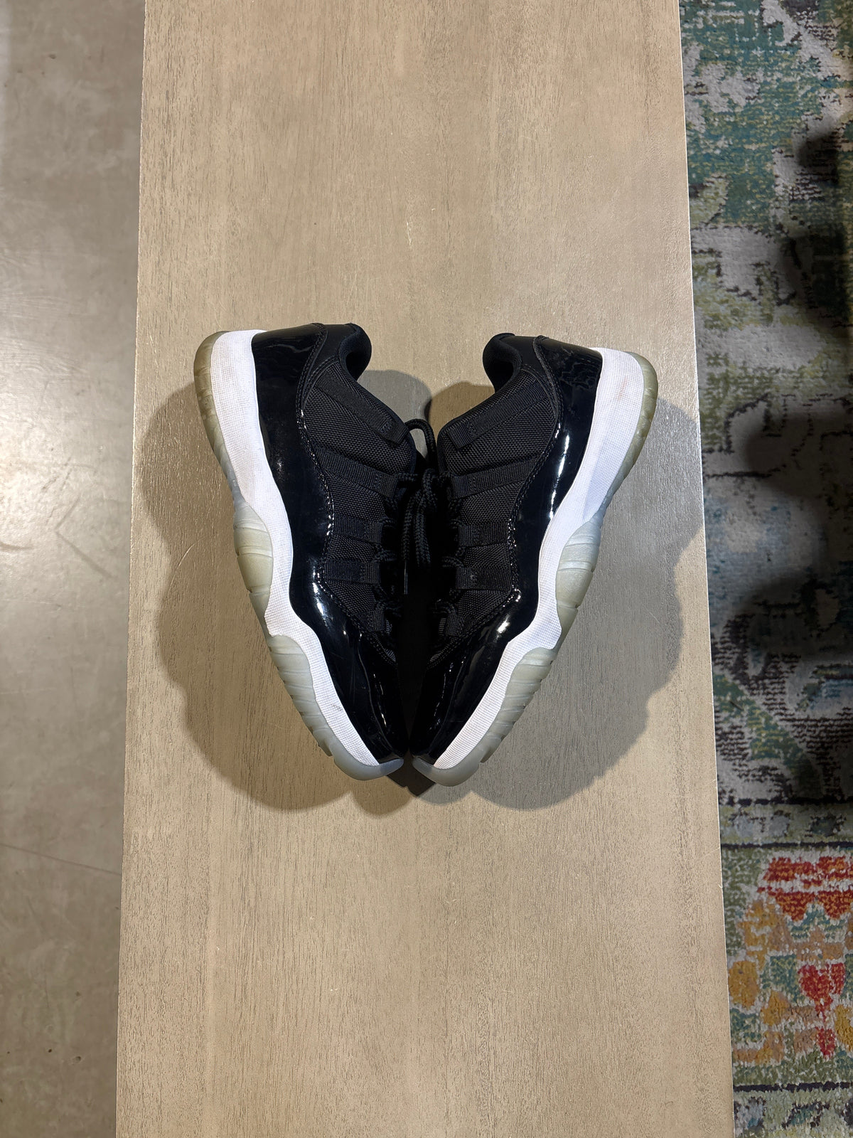 Jordan 11 Retro Low Space Jam - Pre-Owned