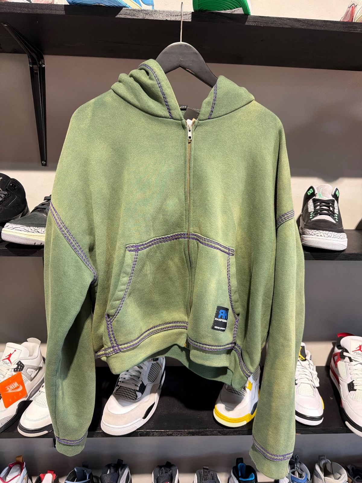 Gv Gallery Skunk Zipup Green