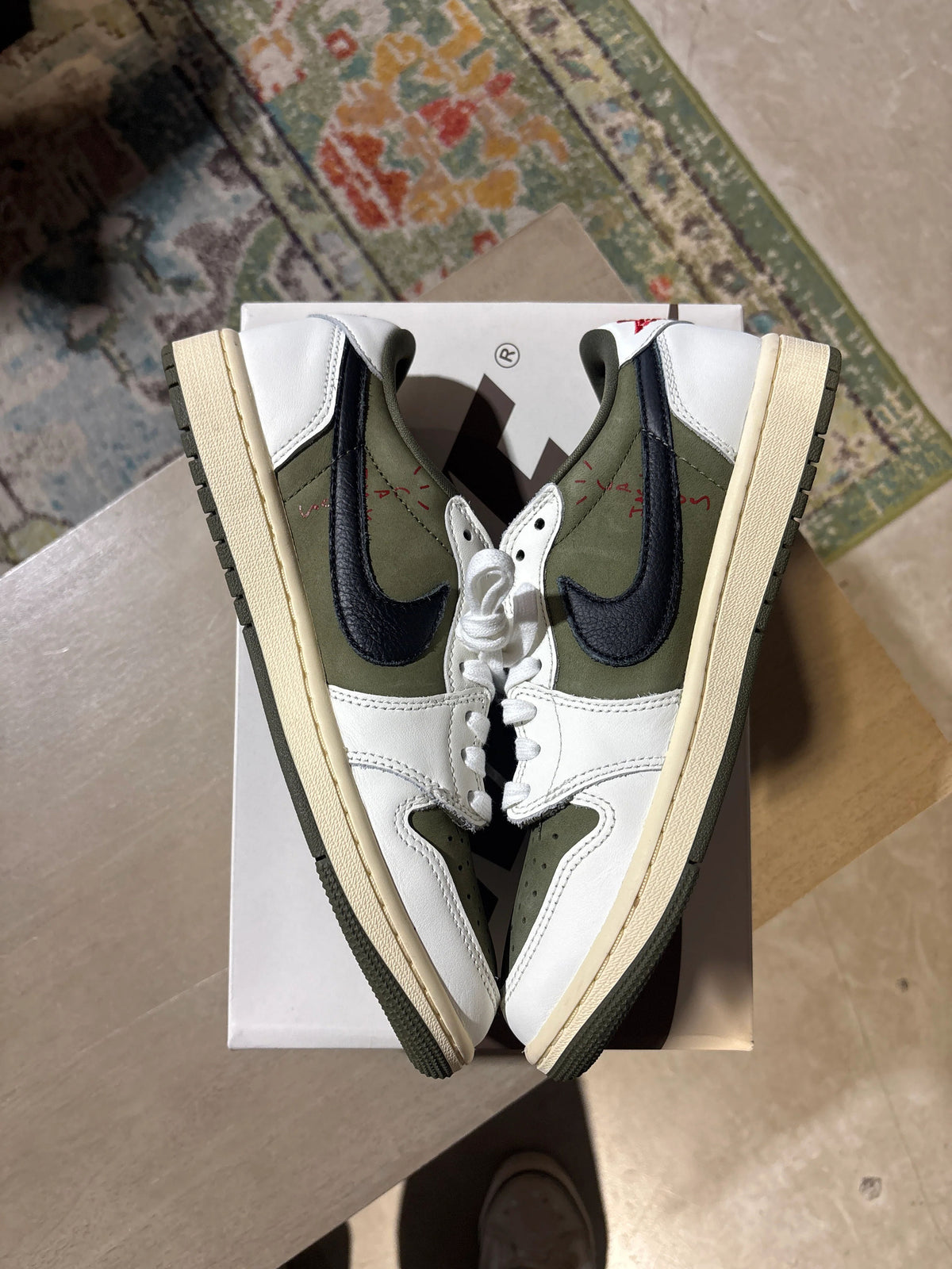 Jordan 1 Retro Low OG SP Travis Scott Medium Olive - Pre-Owned