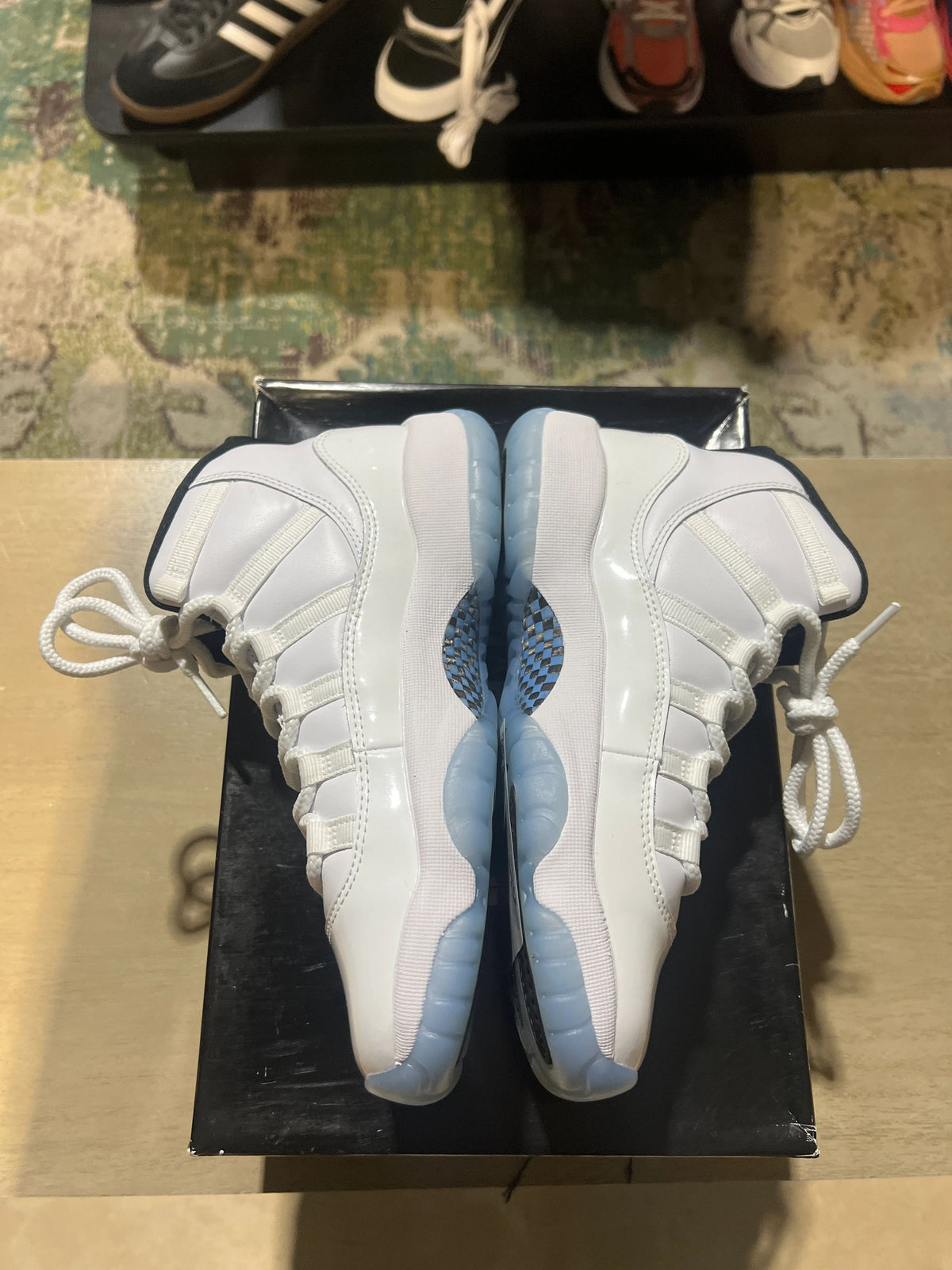 Jordan 11 Retro Legend Blue (2024) (GS) - Pre-Owned