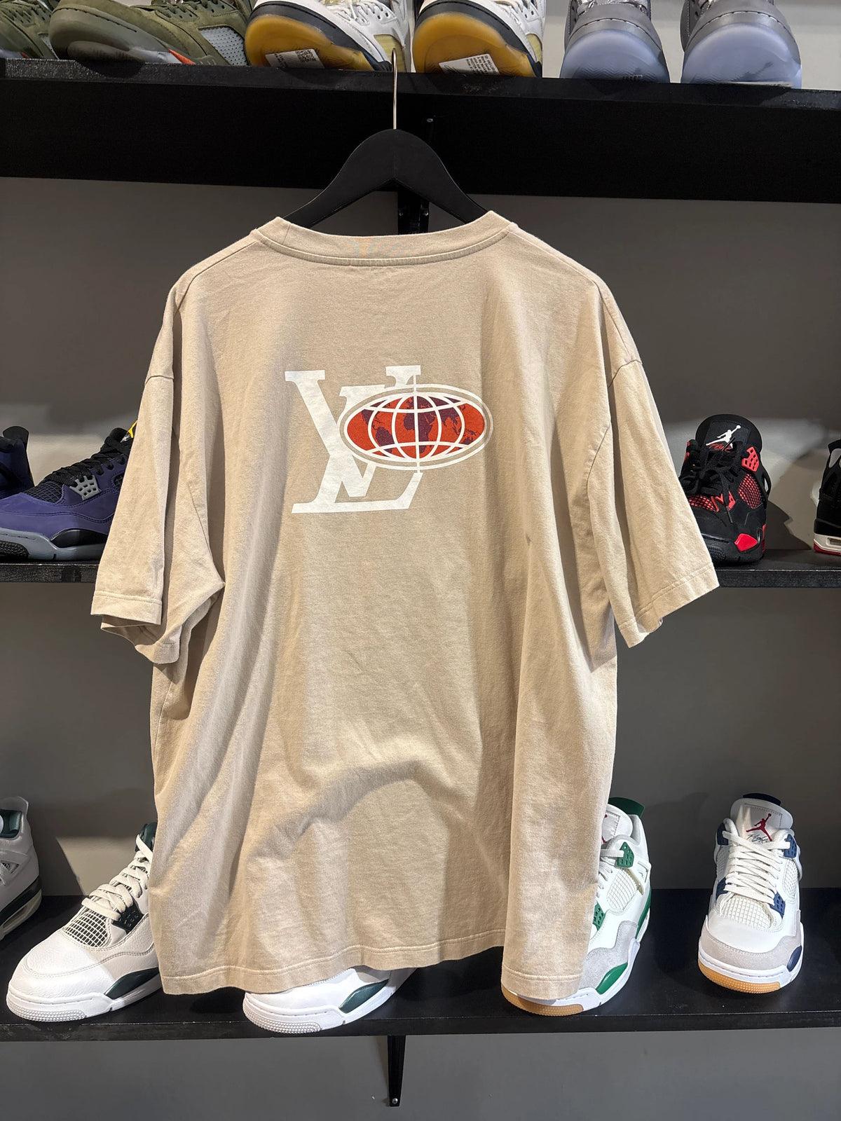 Louis Vuitton Le Monde Tee Sz Xxl - Pre-Owned