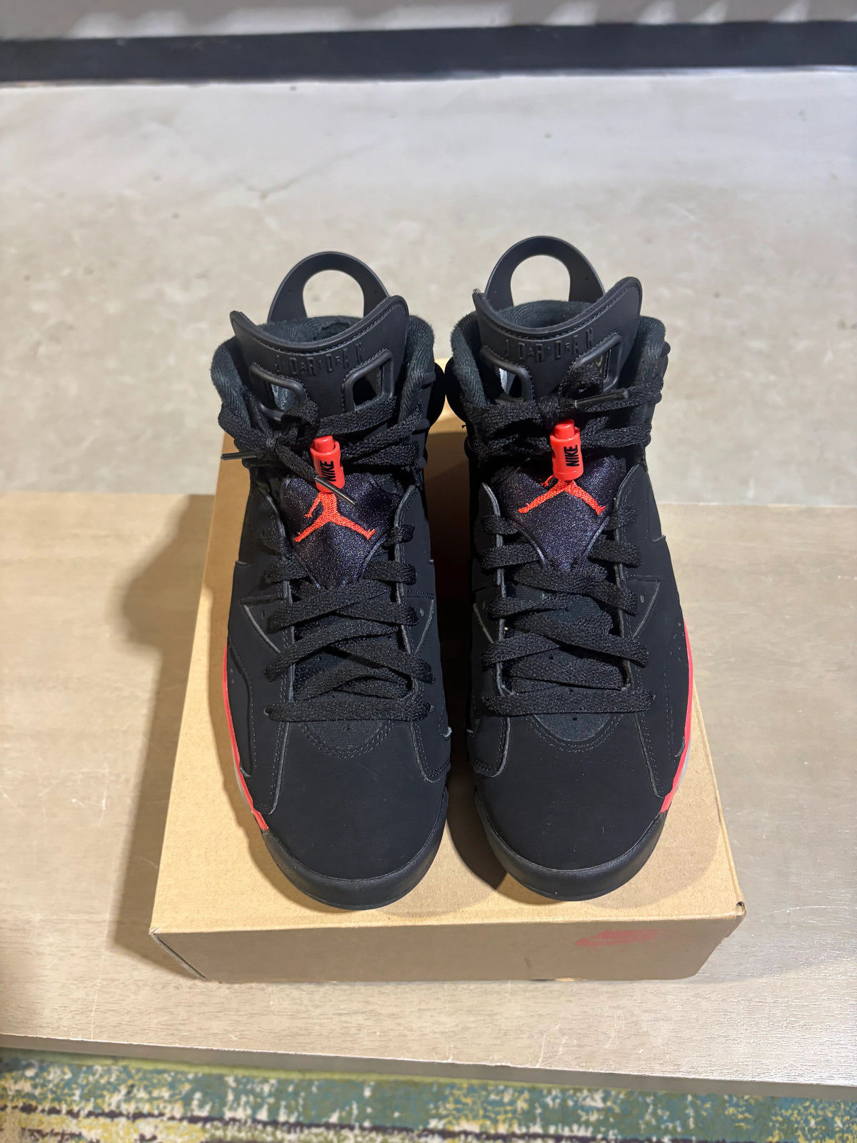 Jordan 6 Retro Infrared Salesman - Pre-Owned