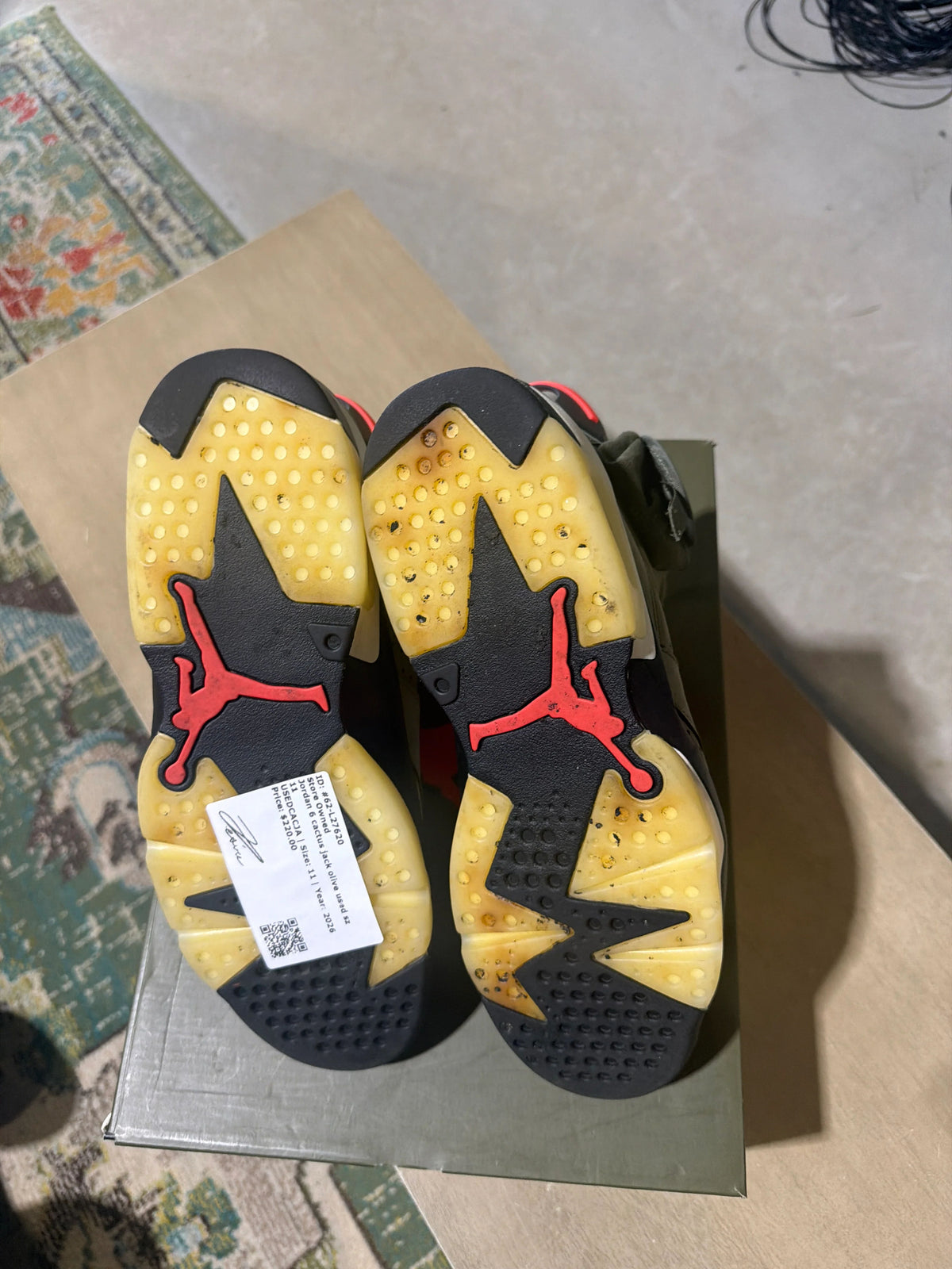 Jordan 6 Retro Travis Scott - Pre-Owned