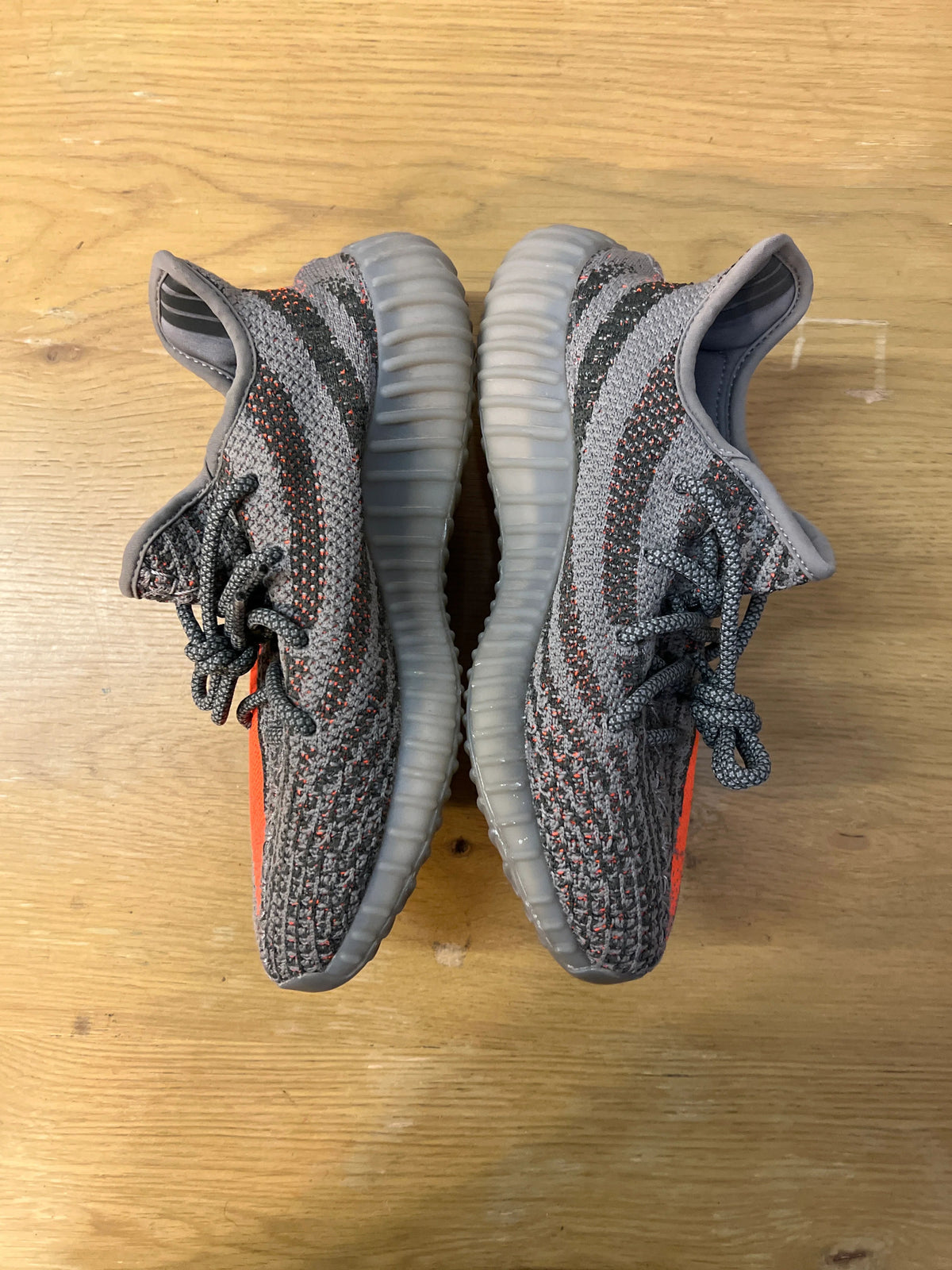 adidas Yeezy Boost 350 V2 Beluga - Pre-Owned