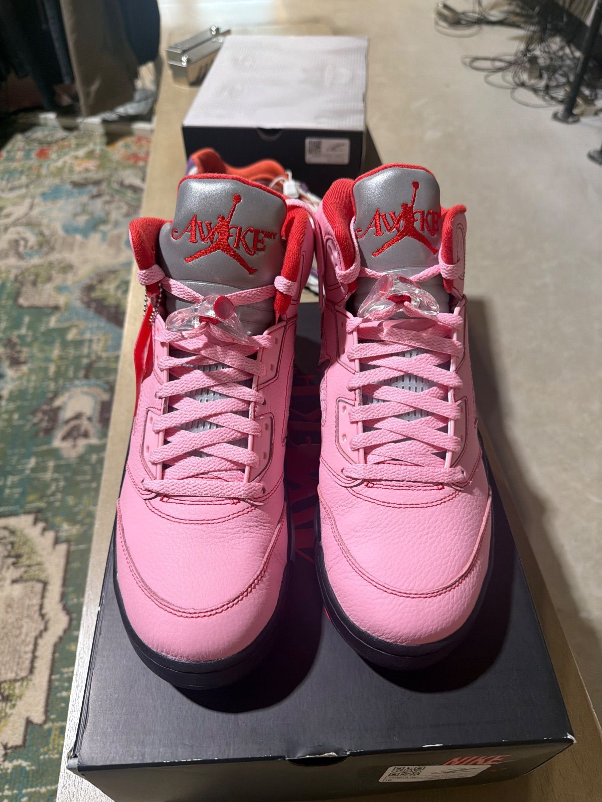 Jordan 5 Retro Awake NY Arctic Pink - Pre-Owned