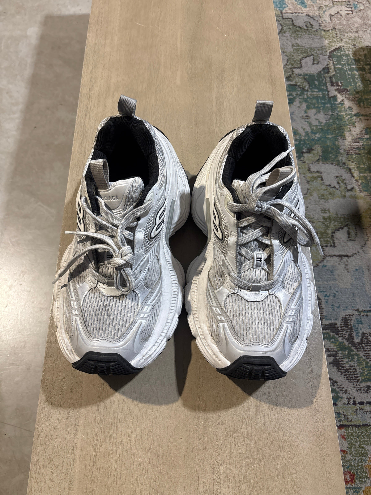 Balenciaga 6Xl Grey/White Used Sz 10 Nb - Pre-Owned