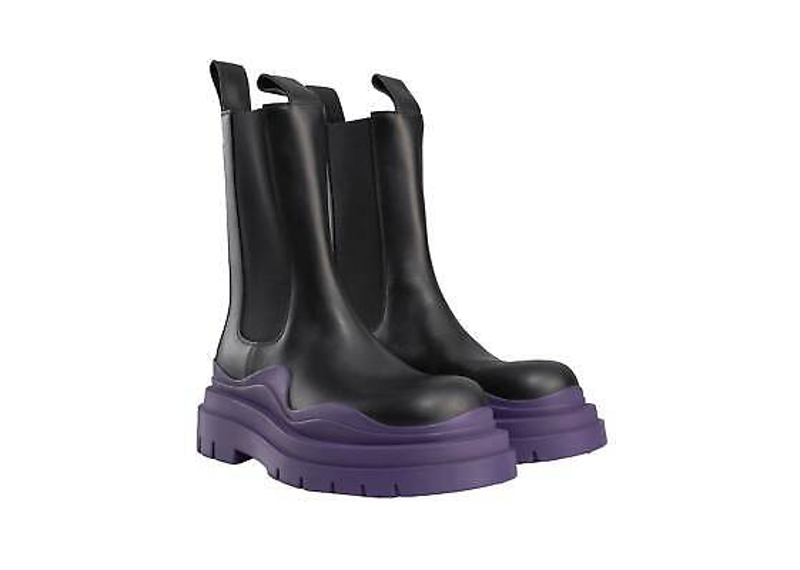 bottega purple and black boot
